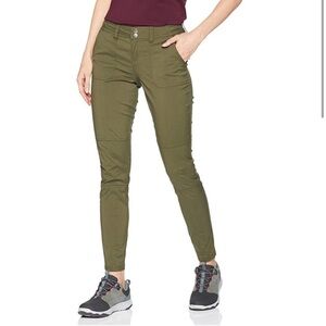 NWT Prana Essex Pants Size 6 Green